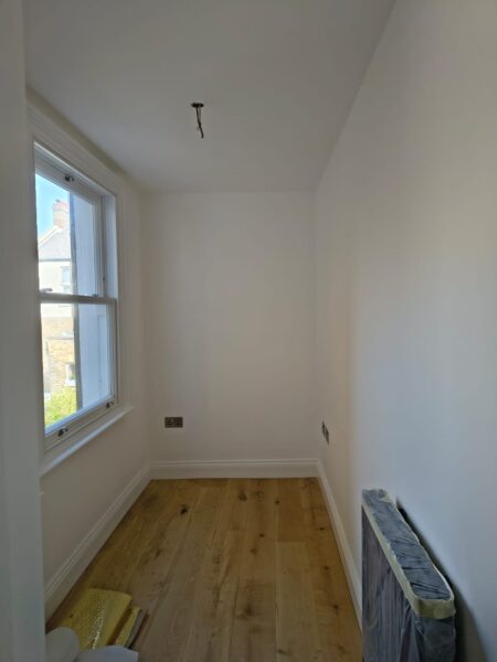 St Stephen's Avenue, London W12 8JB