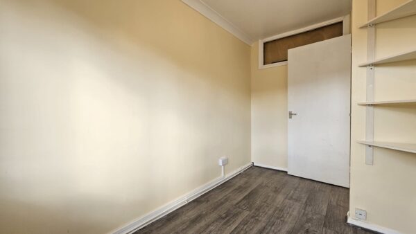 Hurst Road London E17 3BL