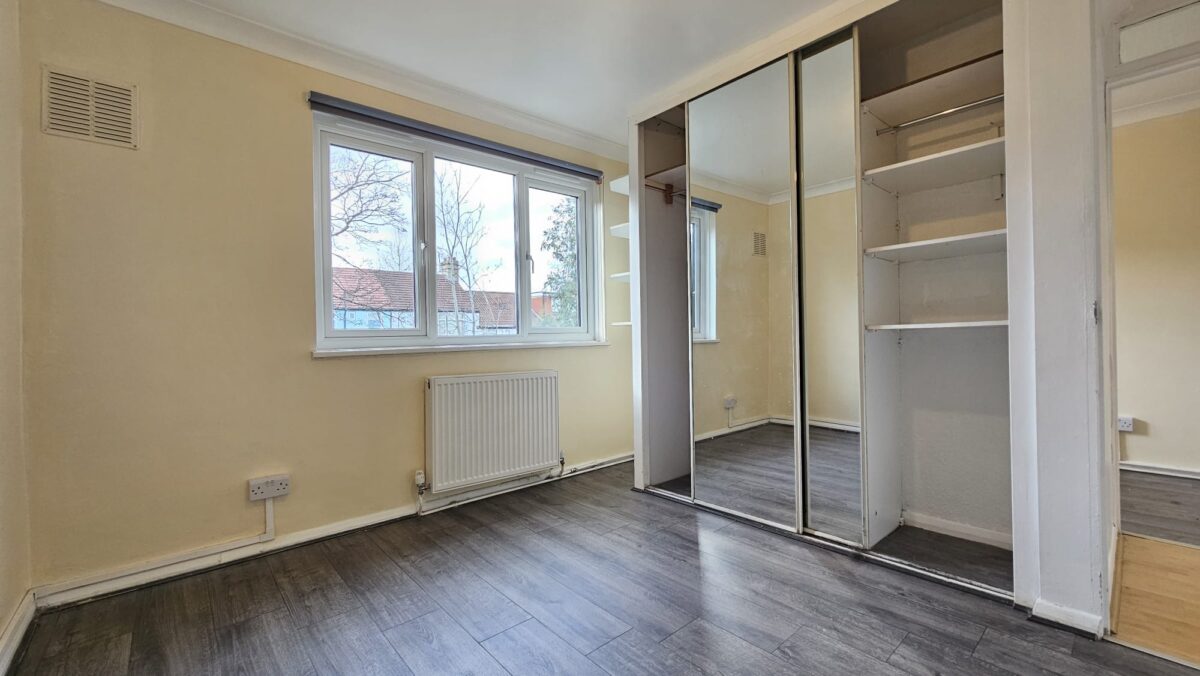 Hurst Road London E17 3BL