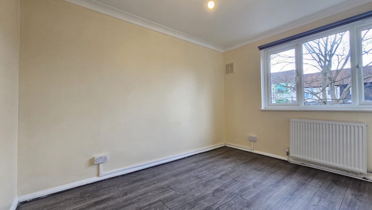 Hurst Road London E17 3BL