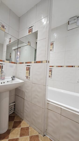 Hurst Road London E17 3BL