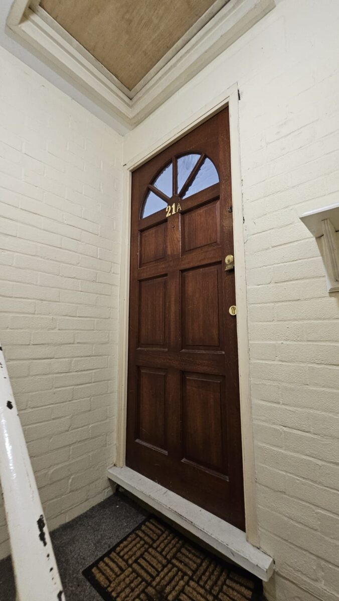 Hurst Road London E17 3BL