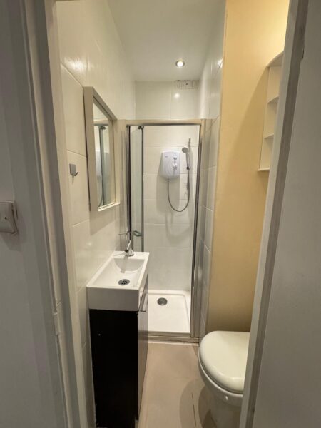 Lascotts Rd, London, N22 8JN