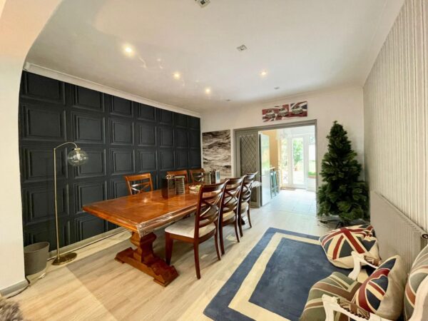 St Margarets Road, Edgware, HA8 9UT