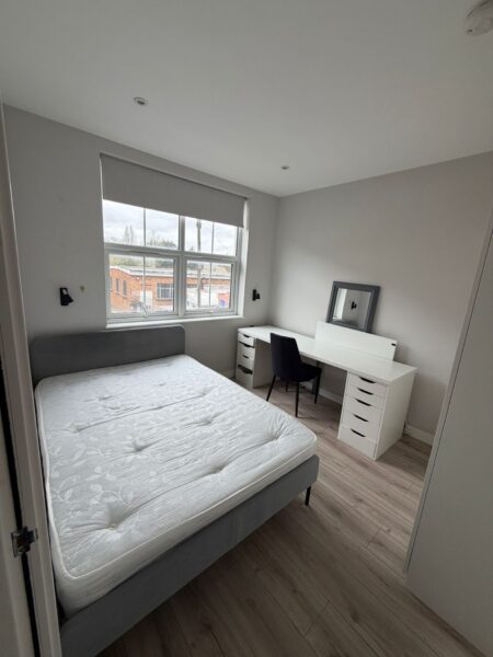 Theobald Street, Borehamwood, WD6 4SE