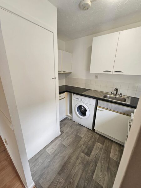 79 Somerset Gardens, Creighton Road, London