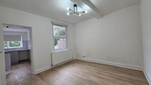 59 Brettenham Rd, London N18 2ET