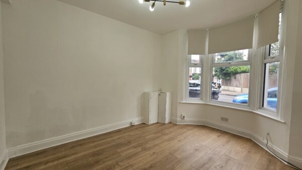 59 Brettenham Rd, London N18 2ET