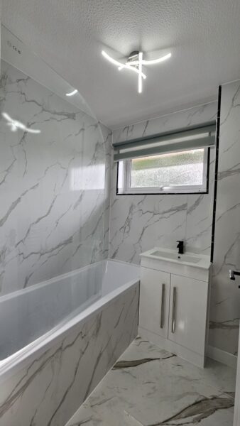 Skarnings Ct, Winters Way, Waltham Abbey EN9 3HE