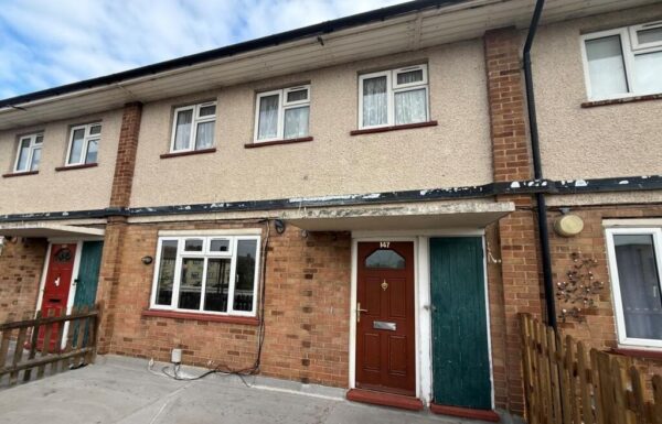 Rose Lane, Romford, RM6 5NR