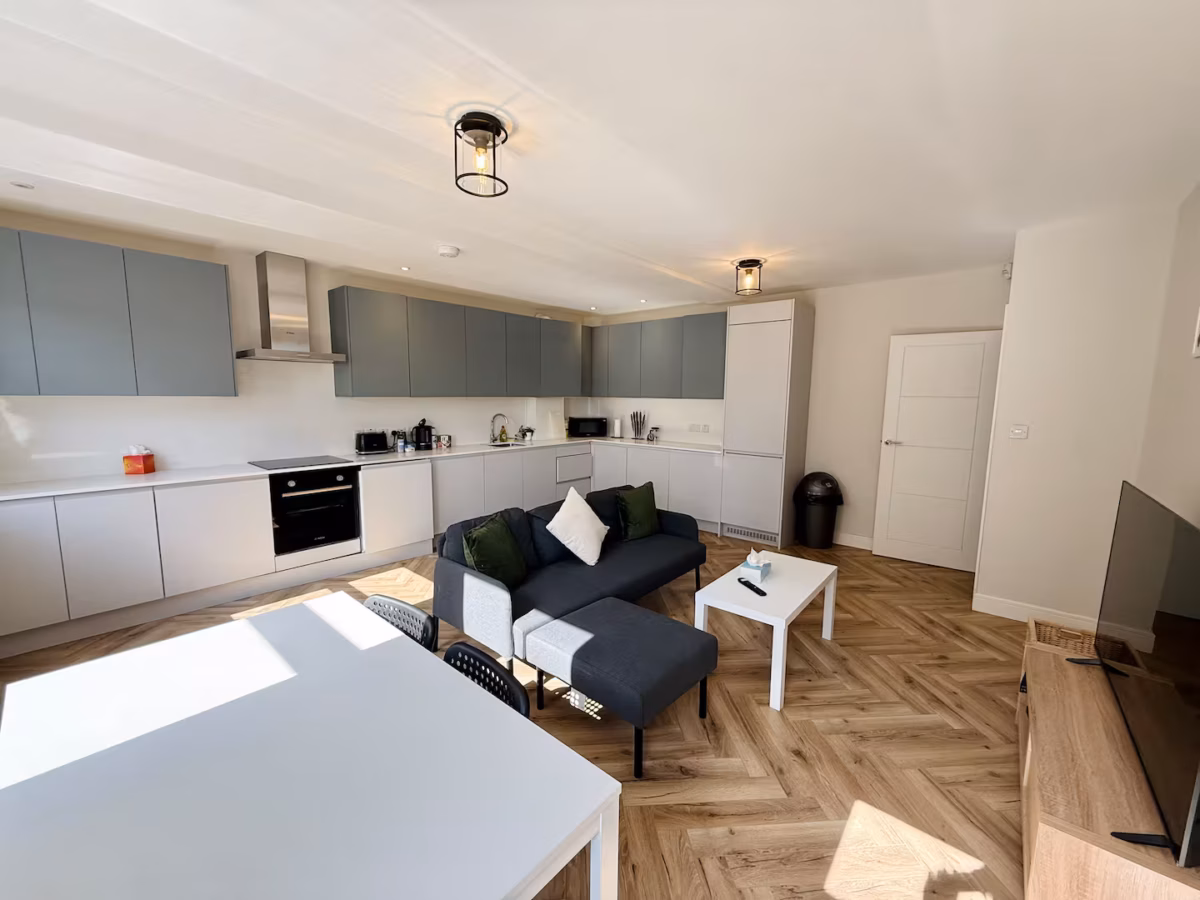 Shooters Hill Rd, London, SE3 8UQ