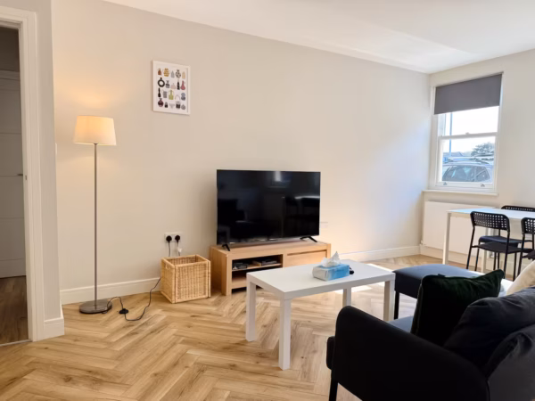 Shooters Hill Rd, London, SE3 8UQ