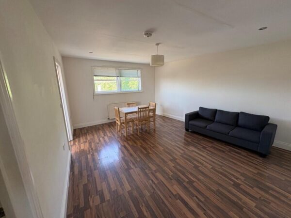 Albert Road, London, E16 2JS