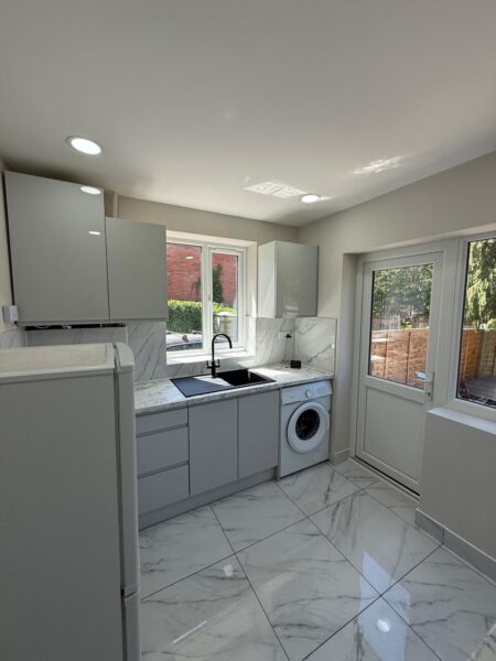 Stuart Court, High Street, Elstree, Borehamwood, WD6 3DU