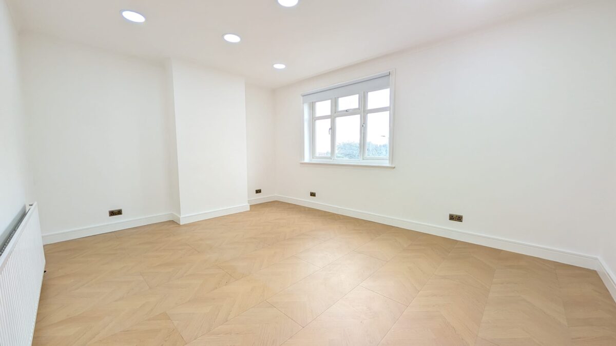 Station Parade, Whitchurch Lane, Edgware HA8 6RW