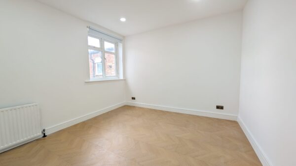Station Parade, Whitchurch Lane, Edgware HA8 6RW