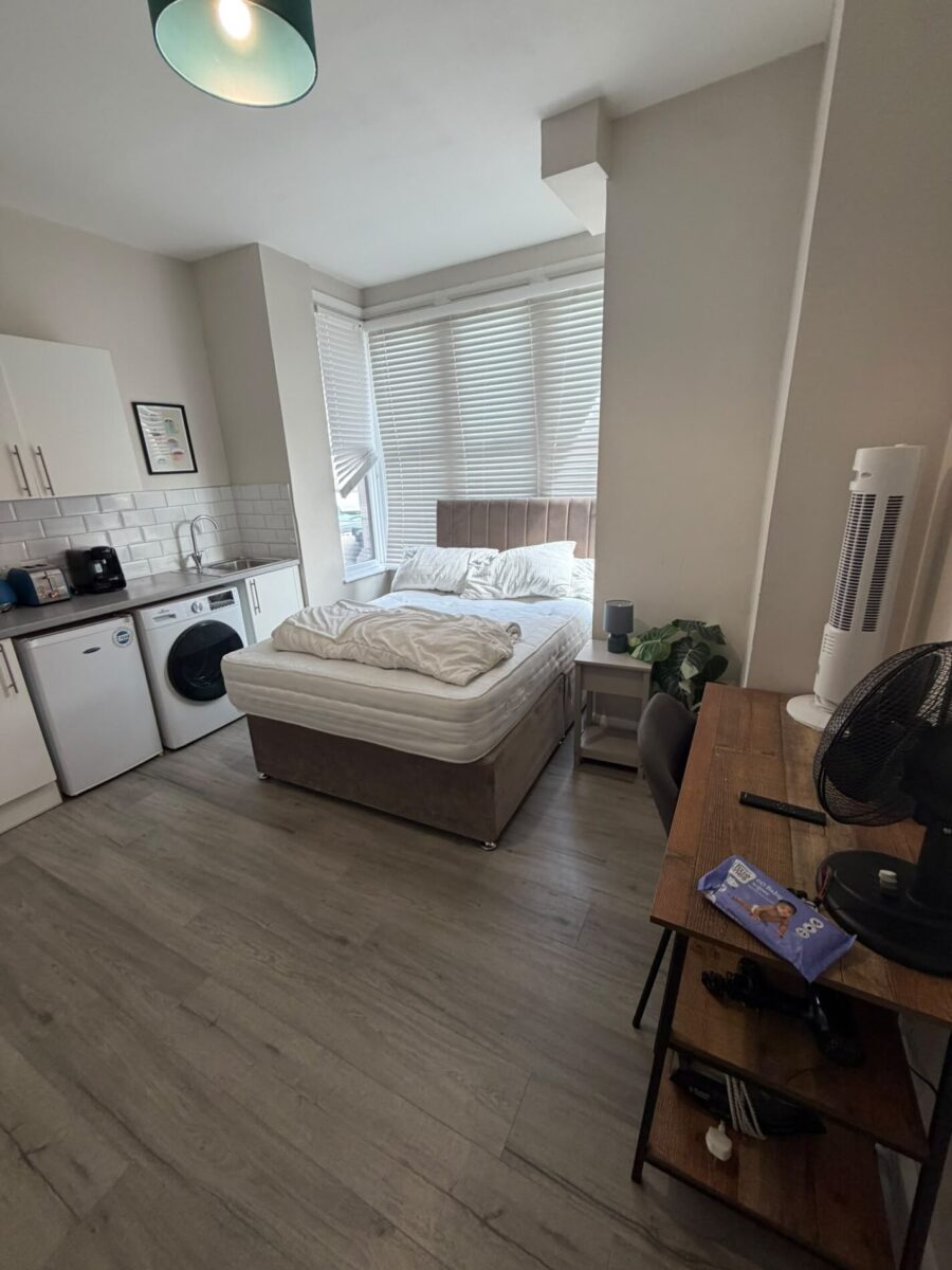 Wightman Road, London, N8 0NA