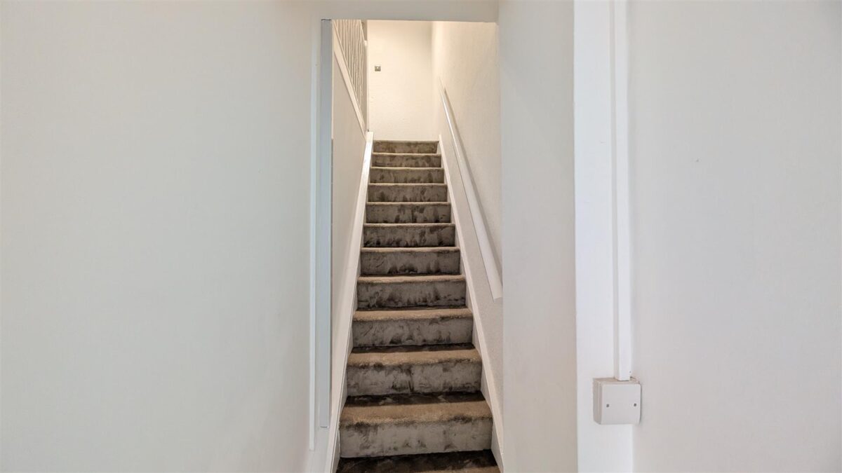 44 Glengall Road, Edgware, HA8 8SX