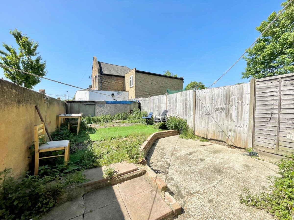 Shelbourne Road, Haringey, N17 9YA