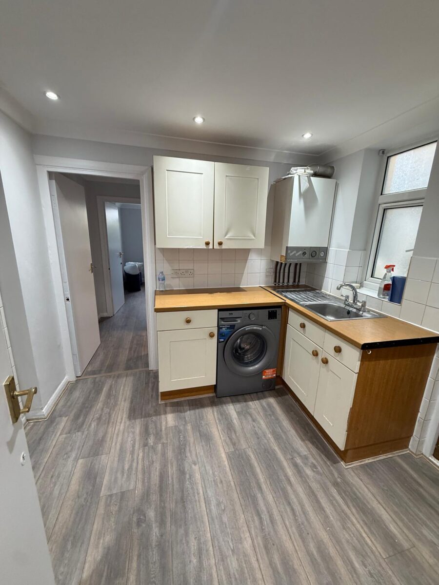 Plum Lane London SE18 3AQ