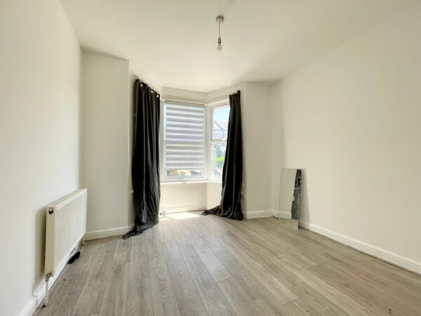 Shelbourne Road, Haringey, N17 9YA